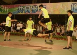 娱乐吃瓜酱花样跳绳,娱乐吃瓜酱演绎运动与趣味并存