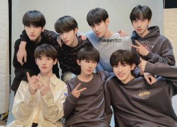 娱乐吃瓜鹅时代少年团,娱乐吃瓜鹅时代的青春偶像传奇